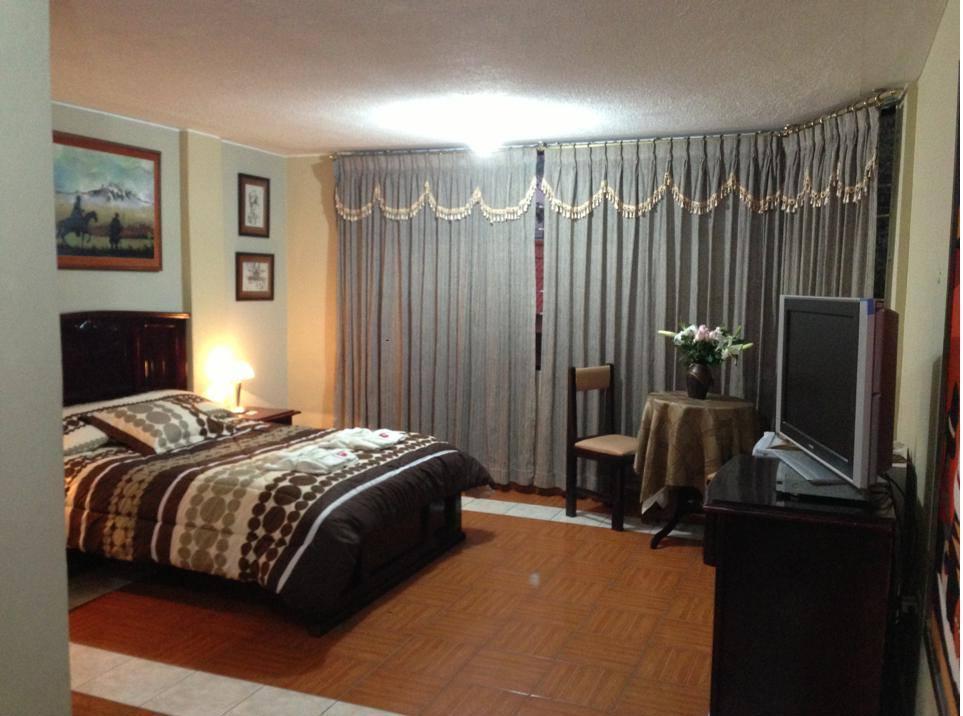 Hostal Jora Continental Котакачи Стая снимка