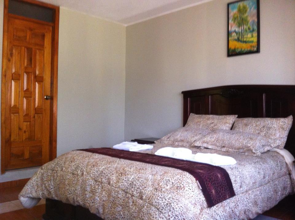 Hostal Jora Continental Котакачи Екстериор снимка
